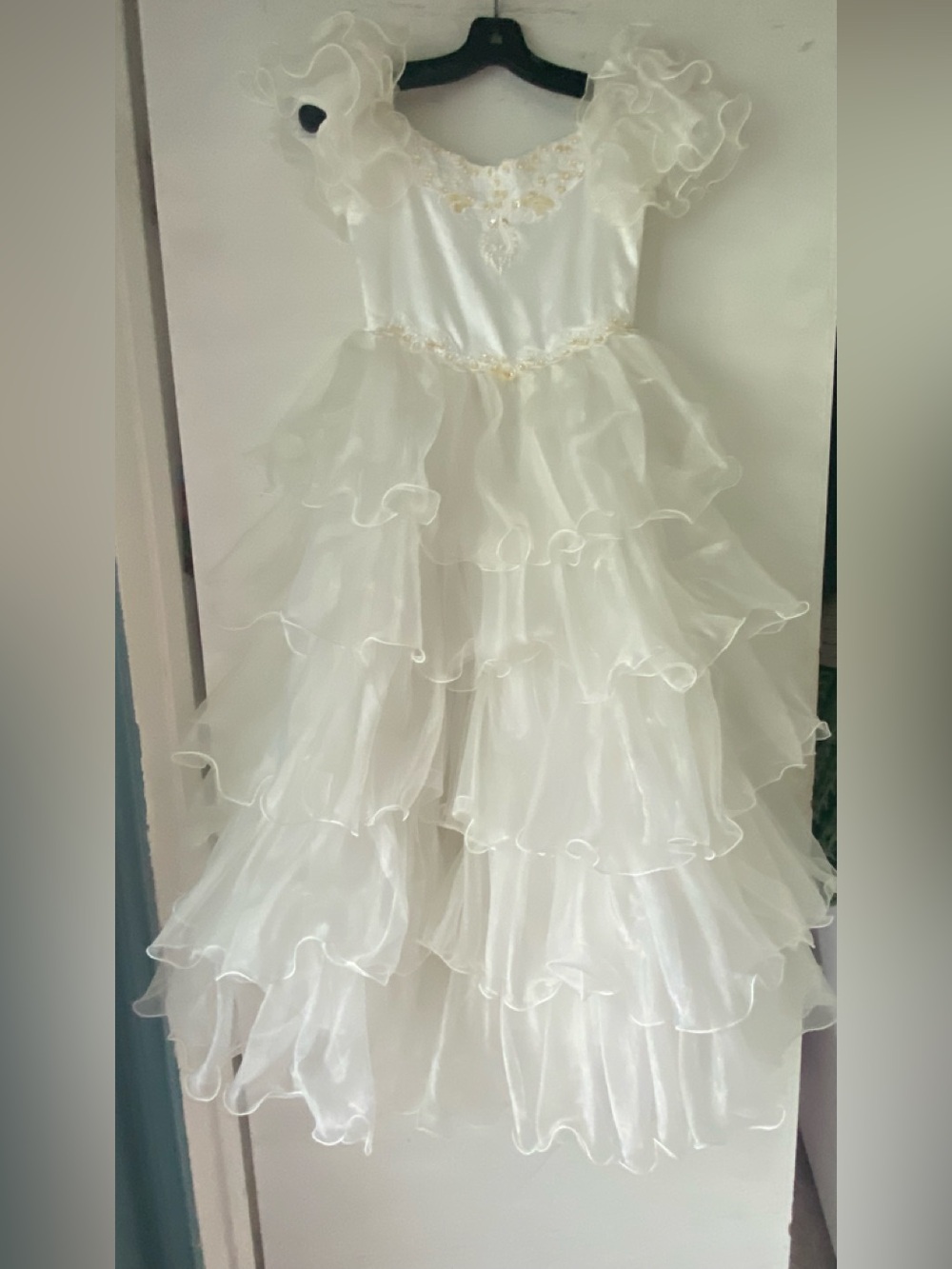 Magestic Ivory Ruffled Tiered Flower Girl Dress with Floral Accents S 10